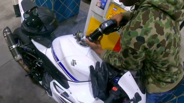 2022 VS 2018 SUZUKI GSXR 1000R | MOTO VLOG смотреть онлайн