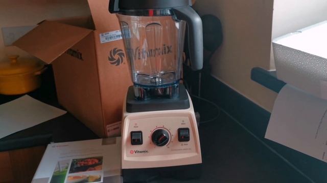 2020 Unbox VITAMIX Pro Series 300 Certified Reconditioned | Why I Got A VITAMIX & Search I Did | UK смотреть онлайн