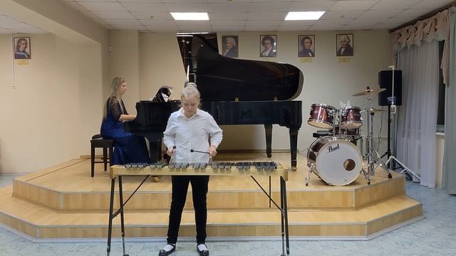 Изабелла Селезнева ДШИ№3 г.Ярославль. Блок "Московская кадриль" смотреть онлайн