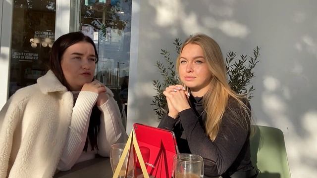 Почему люди переезжают в Испанию? История №1 смотреть онлайн