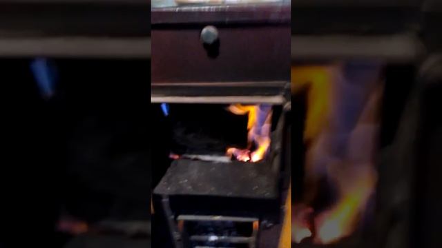 Эксперимент. Как горит минвата в угольном котле? смотреть онлайн