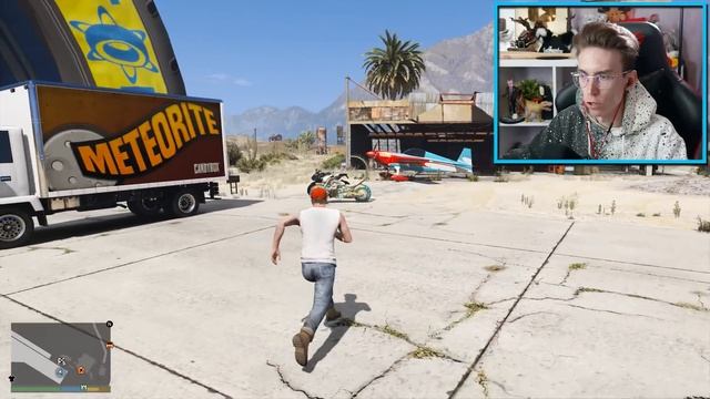 ТЕСТ МАШИН против ВЕРТИКАЛЬНОЙ РАМПЫ!! - GTA 5 (Эксперименты) смотреть онлайн