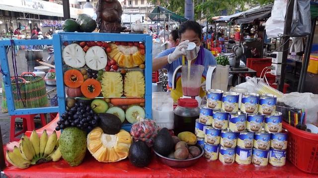 11 Fruits mixed in 1 Cup just Only $1 - Popular Fruit Smoothie in Phnom Penh - Cambodian Street Foo смотреть онлайн