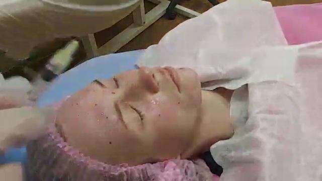 АирисКом студенты учатся: семинар пятиступенчатая чистка с мезотерапией.