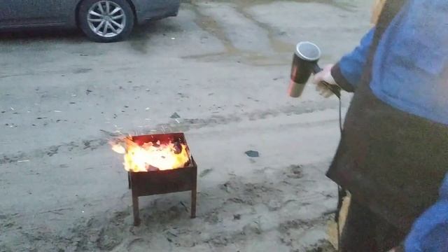 НОВЫЙ СПОСОБ РОЗЖИГА МАНГАЛА смотреть онлайн