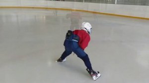 7 упражнений на льду юного хоккеиста