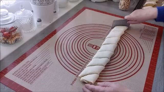 Слойки с начинкой!Если гости на пороге! Домашняя еда Кухня Рецепты смотреть онлайн