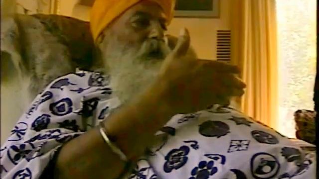 07-29-94 YB195A Yogi Bhajan on Questions About Chakras.m4v смотреть онлайн