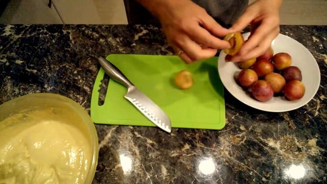 Сливовый пирог. Пирог со сливами. Сладкий заливной пирог смотреть онлайн