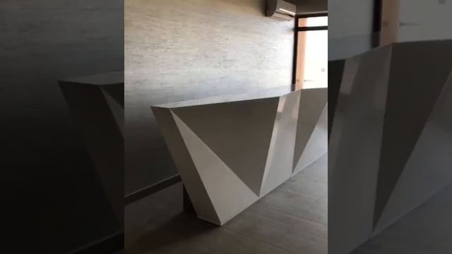 Стойка Айсберг изготовлена из искусственного камня компанией Mekostone в Крыму смотреть онлайн