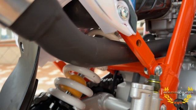 Cross 250 Kayo K2 - Rosciano Moto смотреть онлайн