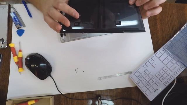 Замена батареи на iPad Air. Часть 2.
