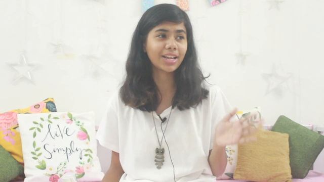 L’Oréal Paris Crystal Micro-Essence Review смотреть онлайн