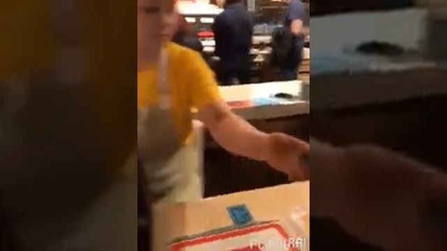 Получение скидки в магазине с помощью карты #CityLife (Сити Лайф). смотреть онлайн