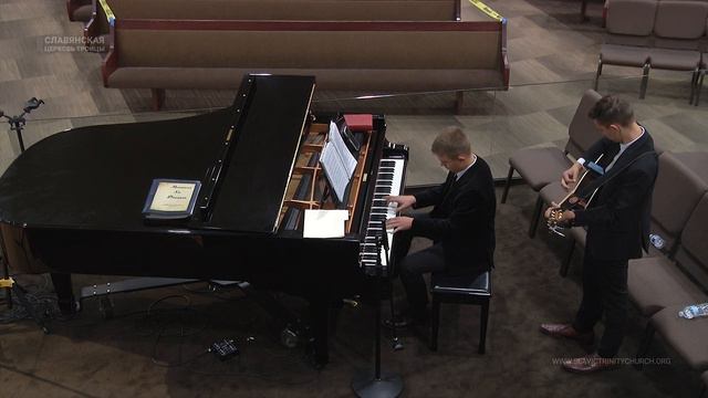 "Живите любовью, дышите любовью" - Группoвое пение смотреть онлайн