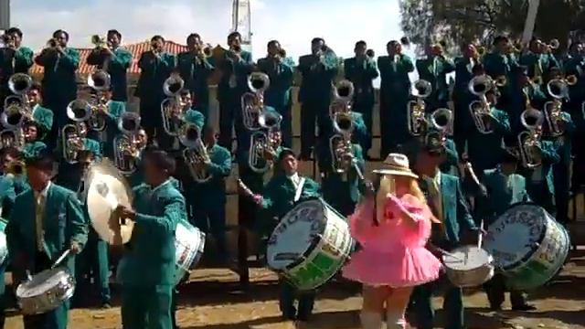 MORENADA CENTRAL SAN MIGUEL DE TIQUIPAYA 2011 смотреть онлайн