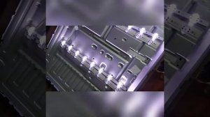 Ремонт телевизора LG 55UK6300PLB. Ремонт подсветки. LG 55UK6300PLB показывает синими цветами