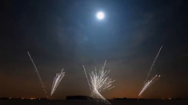 С Новым 2015 Годом Fireflies !!! смотреть онлайн