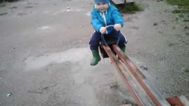 Катание на качелях по русски смотреть онлайн