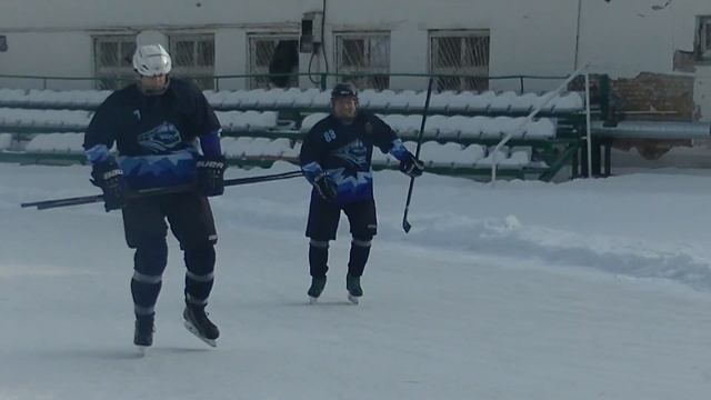 НИЖНЯЯ САЛДА ИЛИ ТУДА И ОБРАТНО смотреть онлайн