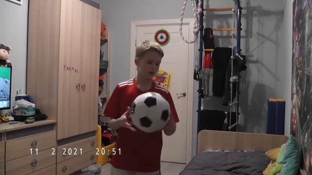 ТРЕНИРОВКА ДОМА. Как поддерживать себя в форме дома или на карантине. смотреть онлайн