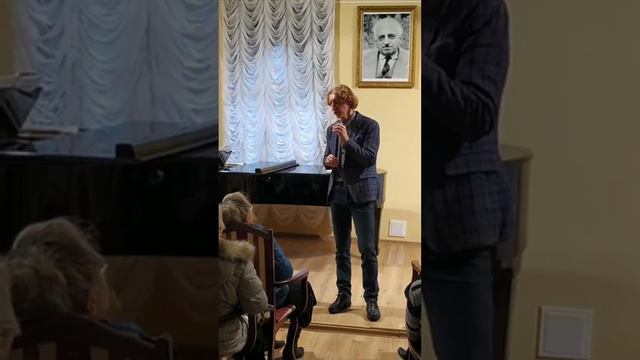 Олег Гаврилюк - Несколько стихотворений из выступления Олега Гаврилюка в Ворзеле / Уваровский дом смотреть онлайн