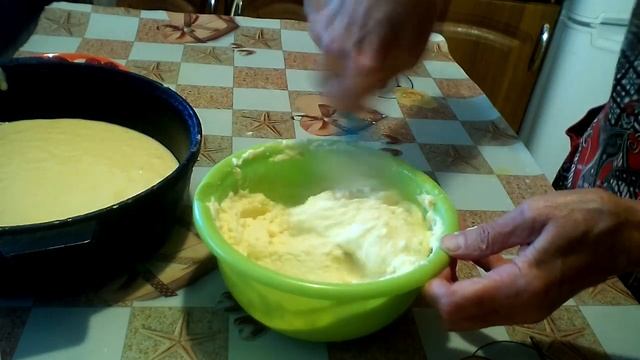 Пирог творожный с клубникой. Вкусный и простой рецепт. #суфикс смотреть онлайн