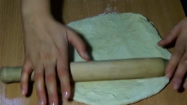 Дрожжевое тесто для пиццы + вариант начинки смотреть онлайн