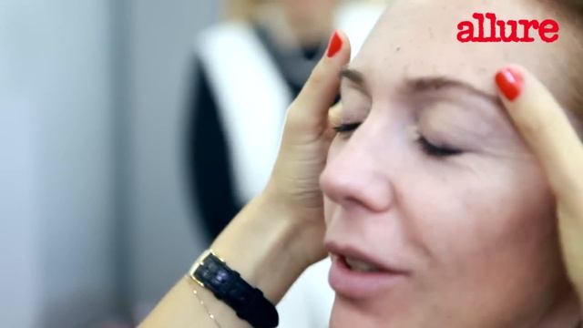Макияж глаз для нависшего века: видео урок от визажиста Натали Франц смотреть онлайн