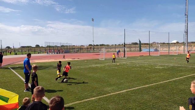 ДЮСШ Евпатория (2013) - ФК "ФЕНИКС" (2012) (Ленинский район) 1-й тайм (17.09.2022г.) смотреть онлайн