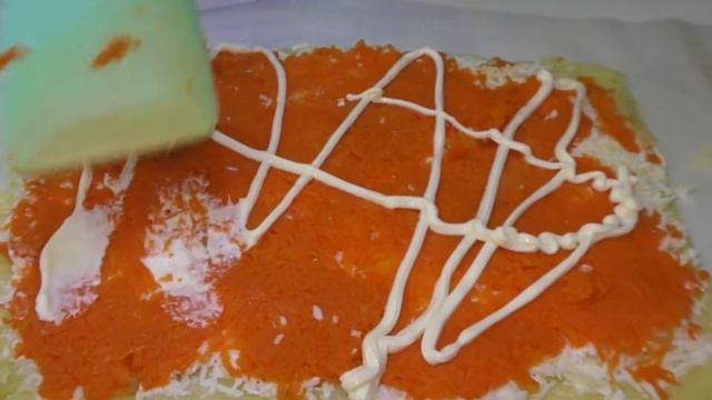 НОВОГОДНИЙ САЛАТ РОЛЛ МИМОЗА - рецепт смотреть онлайн