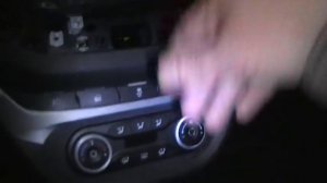 Lada Vesta. Переходник USB AUX и защитная пленка на магнитолу.