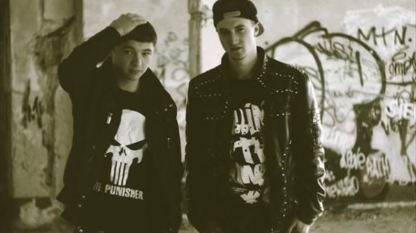 ZippO Держи её за руку