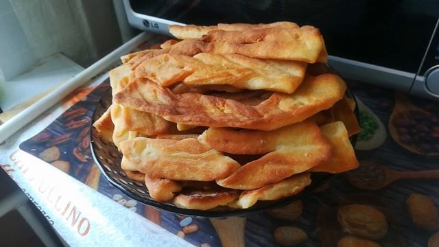 Хворост. Пеку не для себя. смотреть онлайн