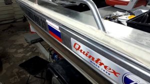 Крепление ликпаза для надувных баллонов на лодку Qwintrex 390 dart long