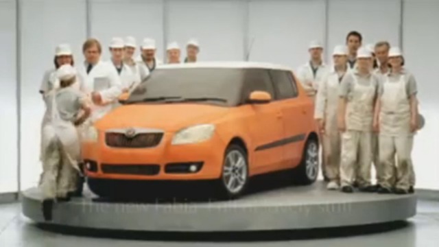 Прикольная реклама Skoda Fabia смотреть онлайн