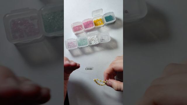 Зелёная лягушка. Плетение бисером. Готовый амигуруми смотреть онлайн