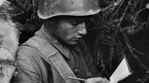 Полчаса до атаки    --  В Высоцкий