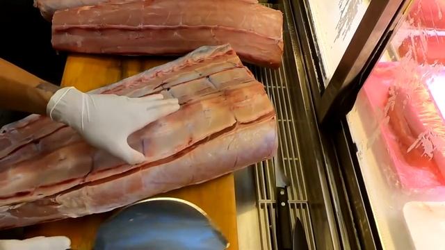 Giant Blue Marlin Cutting In Taiwan