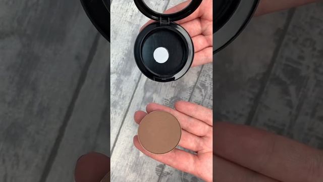 Корректор SP5 и футляр для хранения румян смотреть онлайн