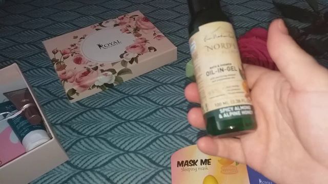 Коробочка от ROYAL Samples?(первое видео в 2023 году?) смотреть онлайн