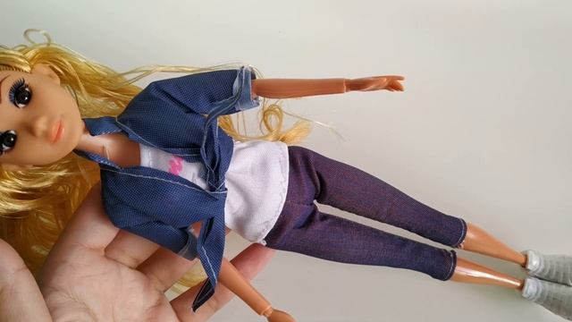КУКЛА БАРБИ ПОДДЕЛКА / кукла из магазина KARI / Дешевые игрушки смотреть онлайн