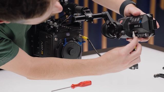 ARRI Tech Talk: How to build your ALEXA 35 Lightweight Set смотреть онлайн