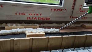 Откосы на окнах из сэндвич-панелей и подоконник как правильно установить в загородном доме.