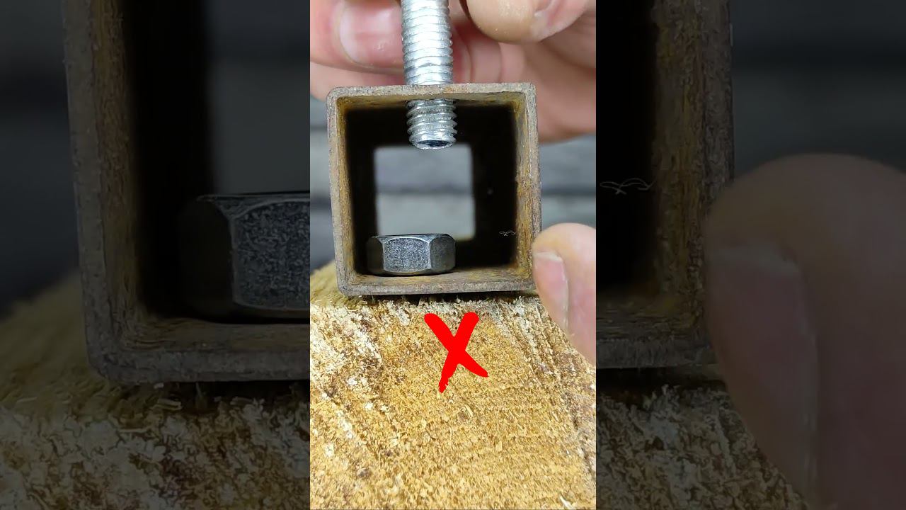 Запомни этот хитрый прием! Как легко закрутить гайку в труднодоступном месте? #shorts смотреть онлайн
