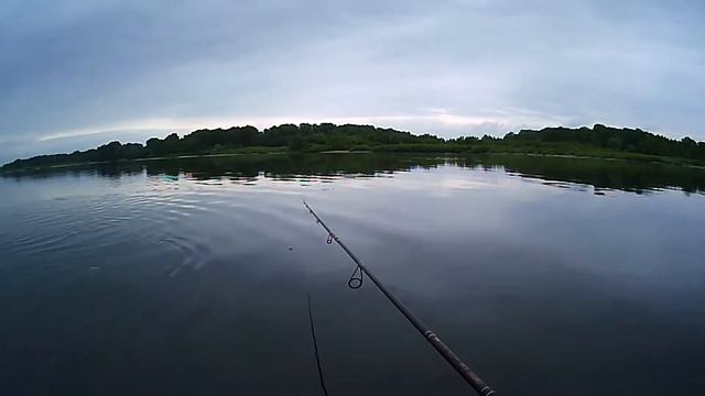 Язь на вертушку,попутно окунь,рыбалка на спиннинг смотреть онлайн