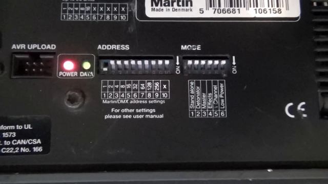 Martin Atomic 3000 Strobes (One Busted) смотреть онлайн