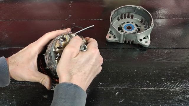 Generador de Energía Perpetua con un alternador de coche _ Oscillating Magnet _ .mp4 смотреть онлайн