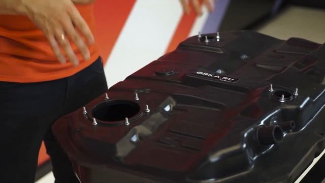 Обзор пластикового бензобака Cherry Fora (Серия BP) 52 л. смотреть онлайн