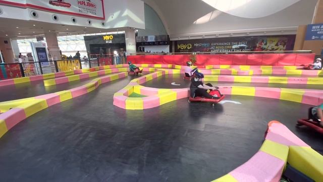 Krazy Car Dubai Festival City Mall смотреть онлайн